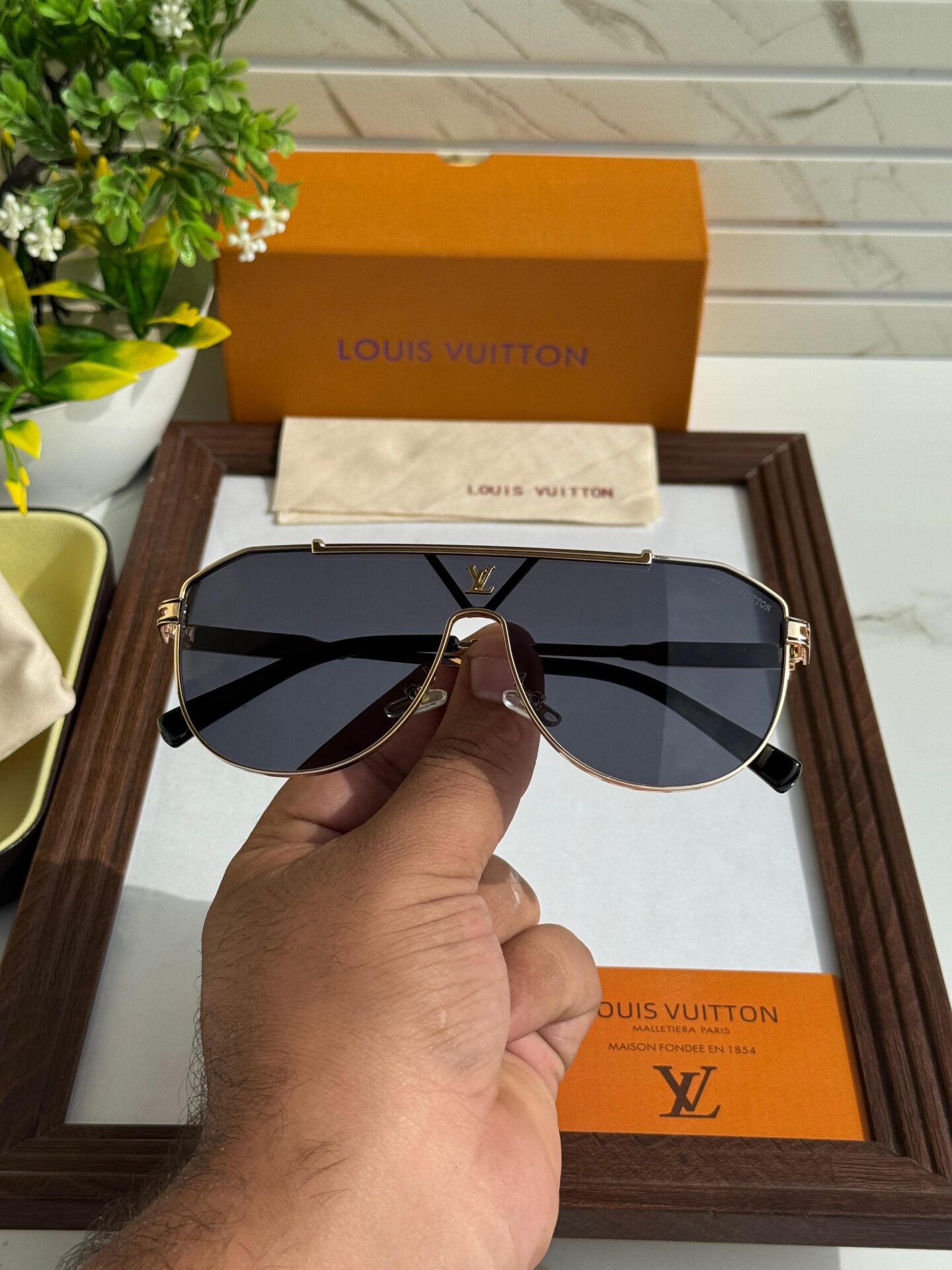 Buy First Copy Louis Vuitton Aviator Men’s Sunglasses with signature LV engravings - Master Quality 7A Mirror at Lowest Price Online India