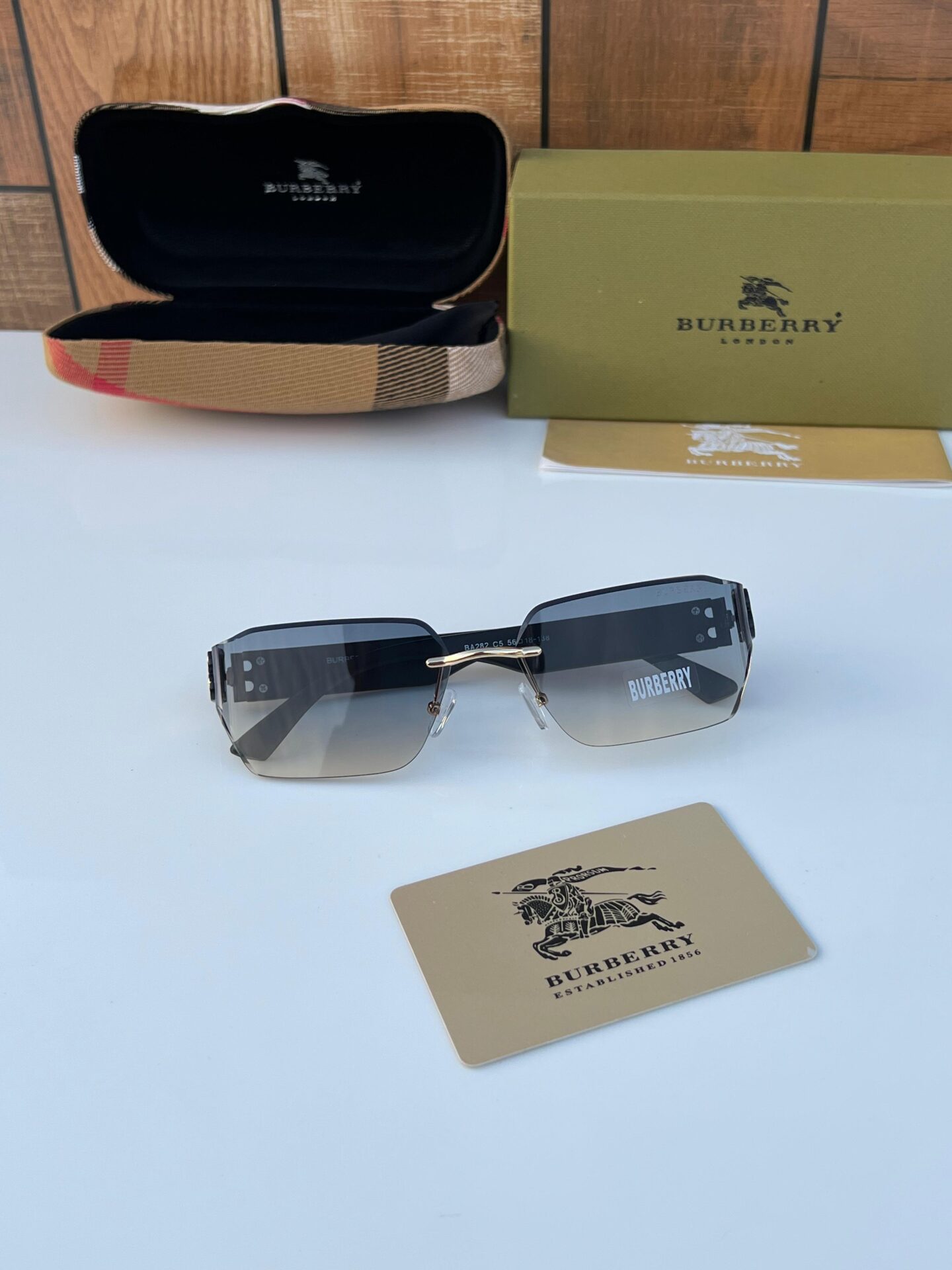 Buy First Copy Burberry Unisex Sunglasses - Master Quality 7A Mirror at Lowest Price Online India