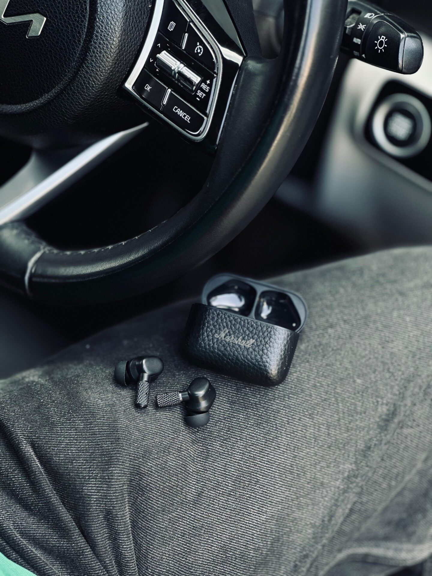 Buy First Copy Marshall Motif ANC TWS Earbuds - Master Quality 7A Mirror at Lowest Price Online India