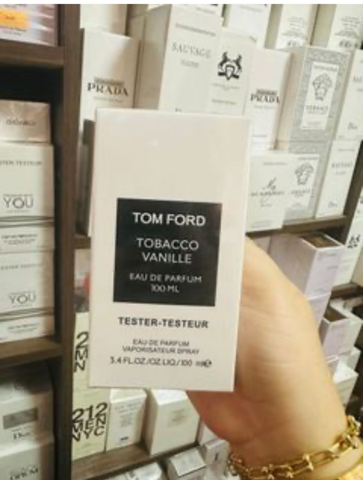 Buy First Copy Tom Ford Perfumes Long-lasting Original Fragrance with Box Packing – packaging showing authentic design. Cash on Delivery available, Free shipping across India, Pan India delivery, Long-lasting fragrance