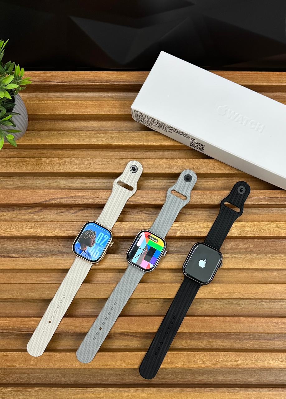 Buy First Copy Apple Series 11 Smartwatch with Logo On/Off - Master Quality 7A Mirror at Lowest Price Online India