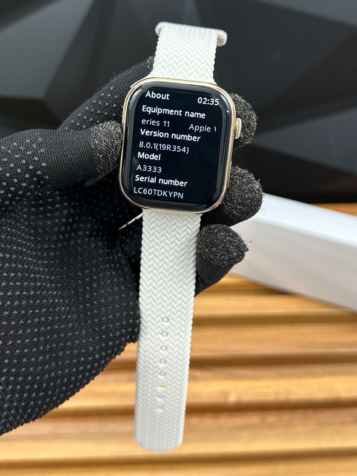 Buy First Copy Apple Series 11 Smartwatch with Logo On/Off - Master Quality 7A Mirror at Lowest Price Online India