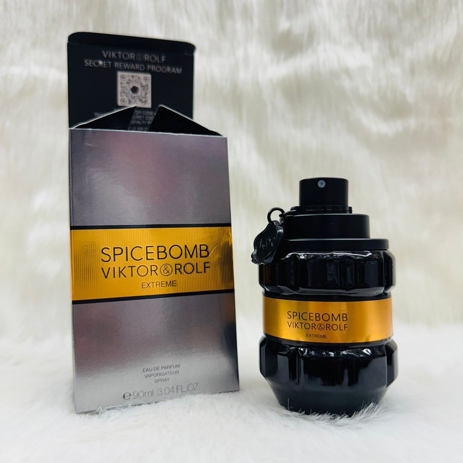 Buy First Copy Viktor&Rolf Spicebomb Men’s Collection – Original, Extreme, Night Vision, Infrared, Dark Leather – 90ml Designer Explosive Scents - Master Quality 7A Mirror at Lowest Price Online India