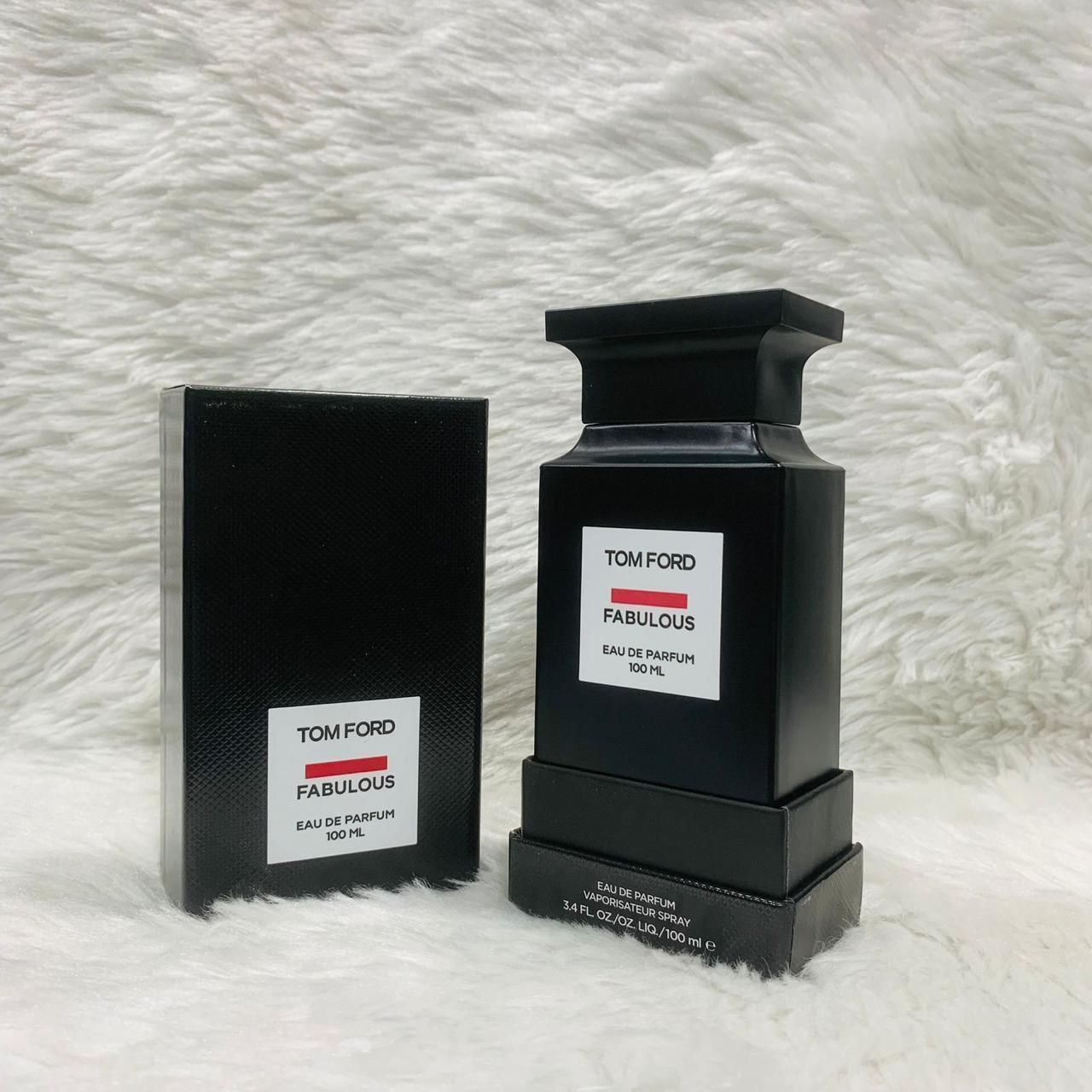 Buy First Copy Tom Ford Private Blend Unisex Perfume Collection – Cherry Smoke, Fabulous, Tuscan Leather, Oud Wood, Noir de Noir, Ebène Fume, Neroli Portofino – 100ml EDP - Master Quality 7A Mirror at Lowest Price Online India