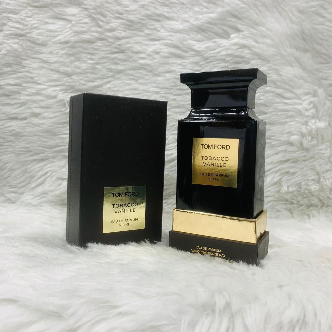 Buy First Copy Tom Ford Private Blend Unisex Perfume Collection – Cherry Smoke, Fabulous, Tuscan Leather, Oud Wood, Noir de Noir, Ebène Fume, Neroli Portofino – 100ml EDP - Master Quality 7A Mirror at Lowest Price Online India