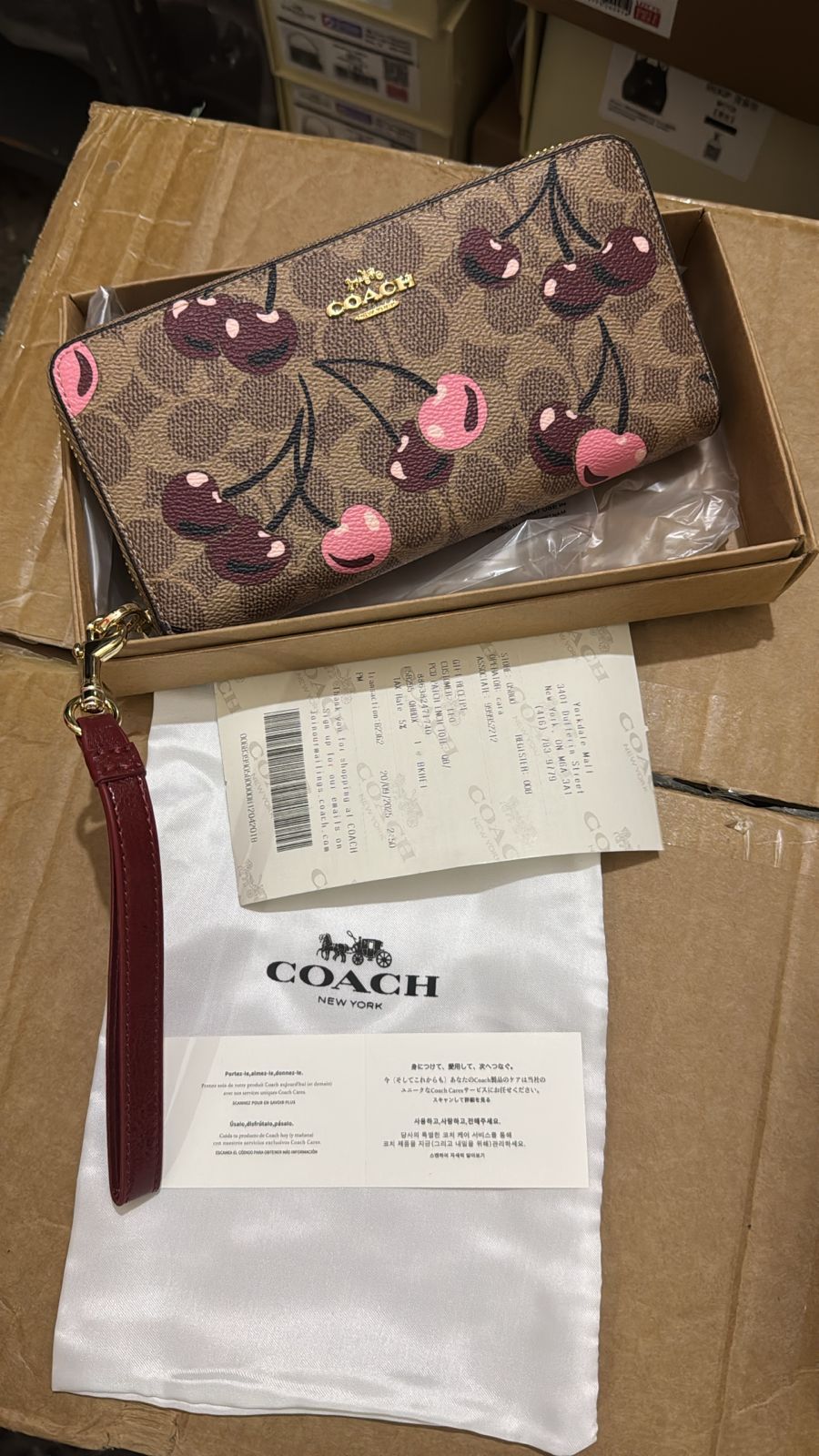 Buy First Copy Coach Big Size Multi Design Wallets For Women - Master Quality 7A Mirror at Lowest Price Online India