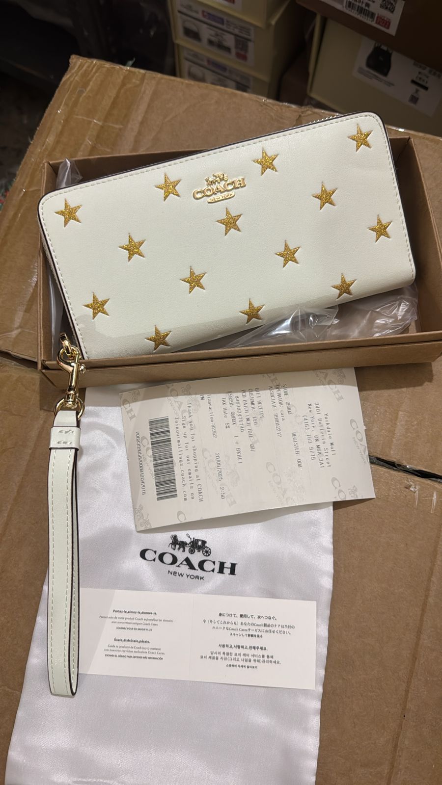 Buy First Copy Coach Big Size Multi Design Wallets For Women - Master Quality 7A Mirror at Lowest Price Online India