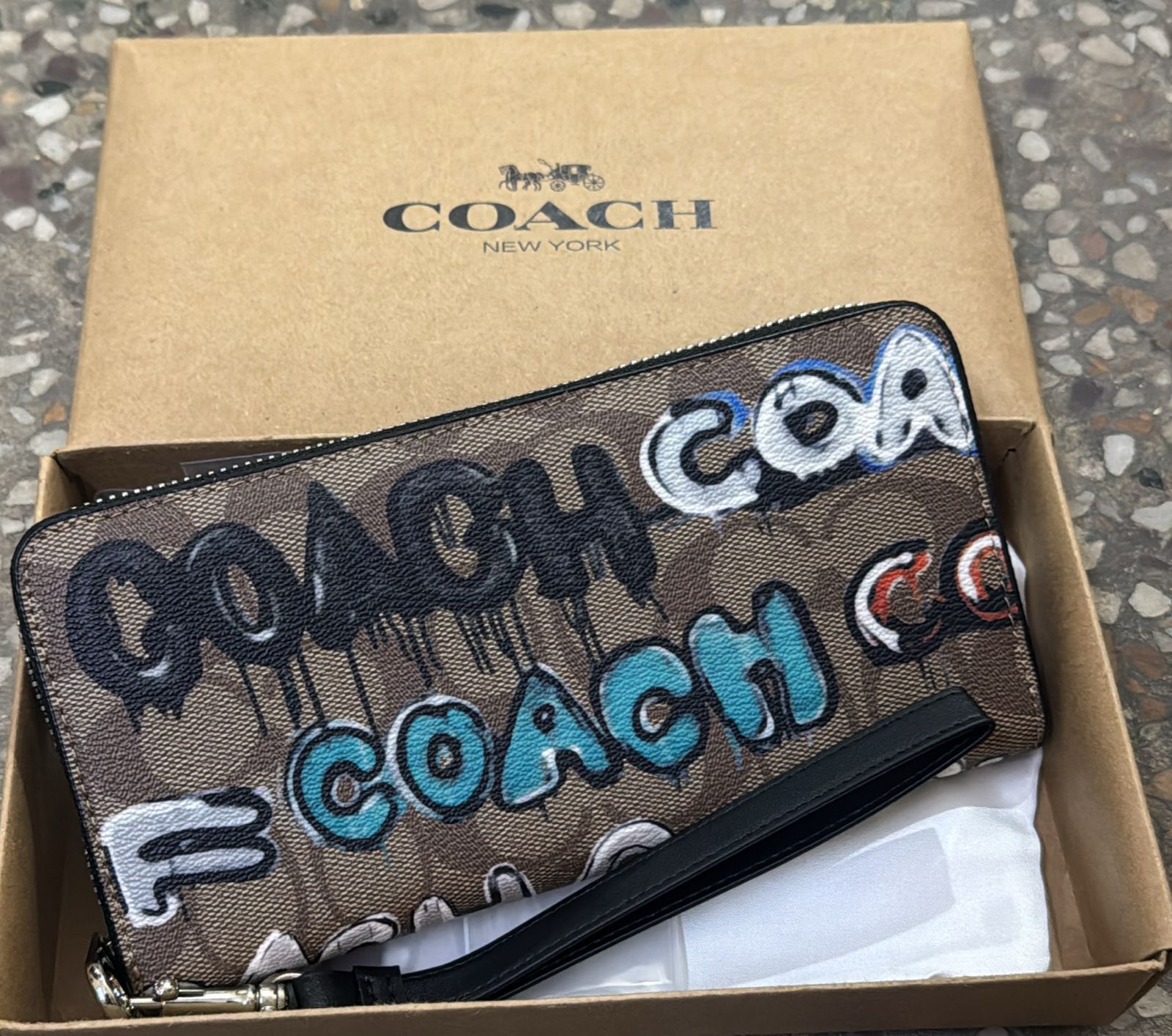 Buy First Copy Coach Big Size Multi Design Wallets For Women - Master Quality 7A Mirror at Lowest Price Online India