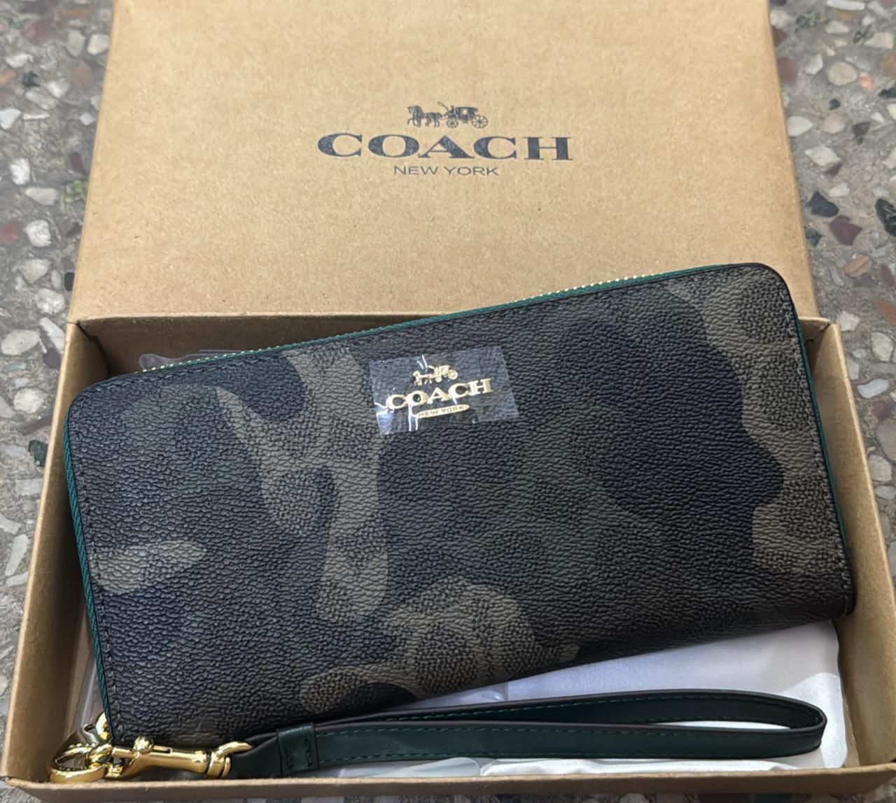 Buy First Copy Coach Big Size Multi Design Wallets For Women - Master Quality 7A Mirror at Lowest Price Online India