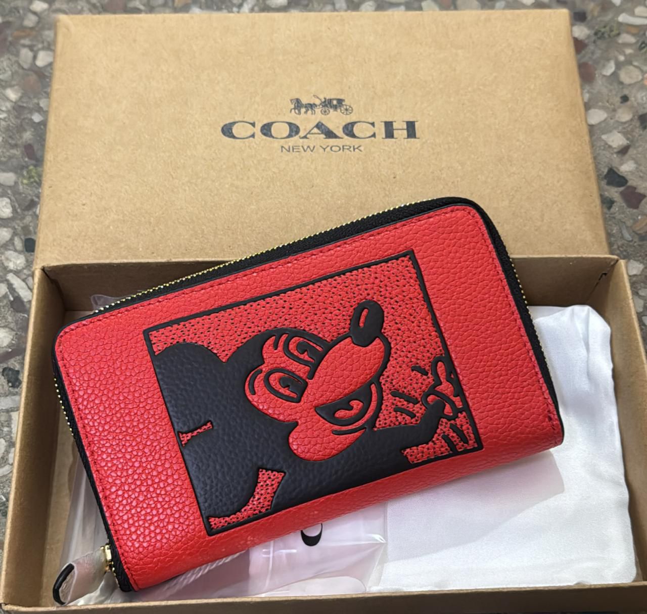 Buy First Copy Coach Big Size Multi Design Wallets For Women - Master Quality 7A Mirror at Lowest Price Online India