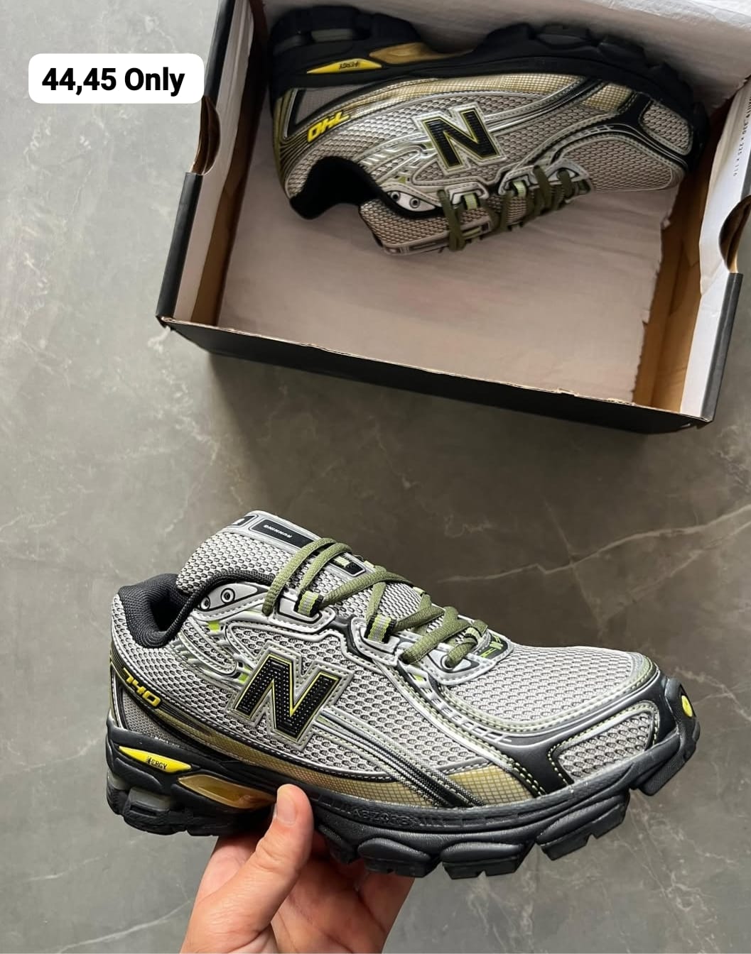Buy First Copy New Balance 740 Running Shoes For Men - Master Quality 7A Mirror at Lowest Price Online India