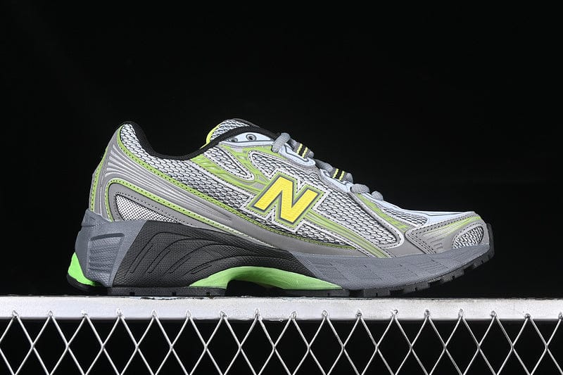 Buy First Copy New Balance 740 Running Shoes For Men - Master Quality 7A Mirror at Lowest Price Online India