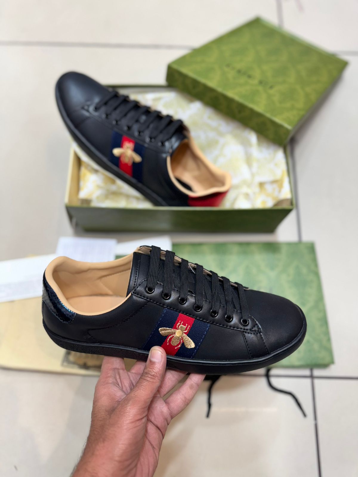 Buy First Copy Gucci Bee Men’s Sneakers - Master Quality 7A Mirror at Lowest Price Online India