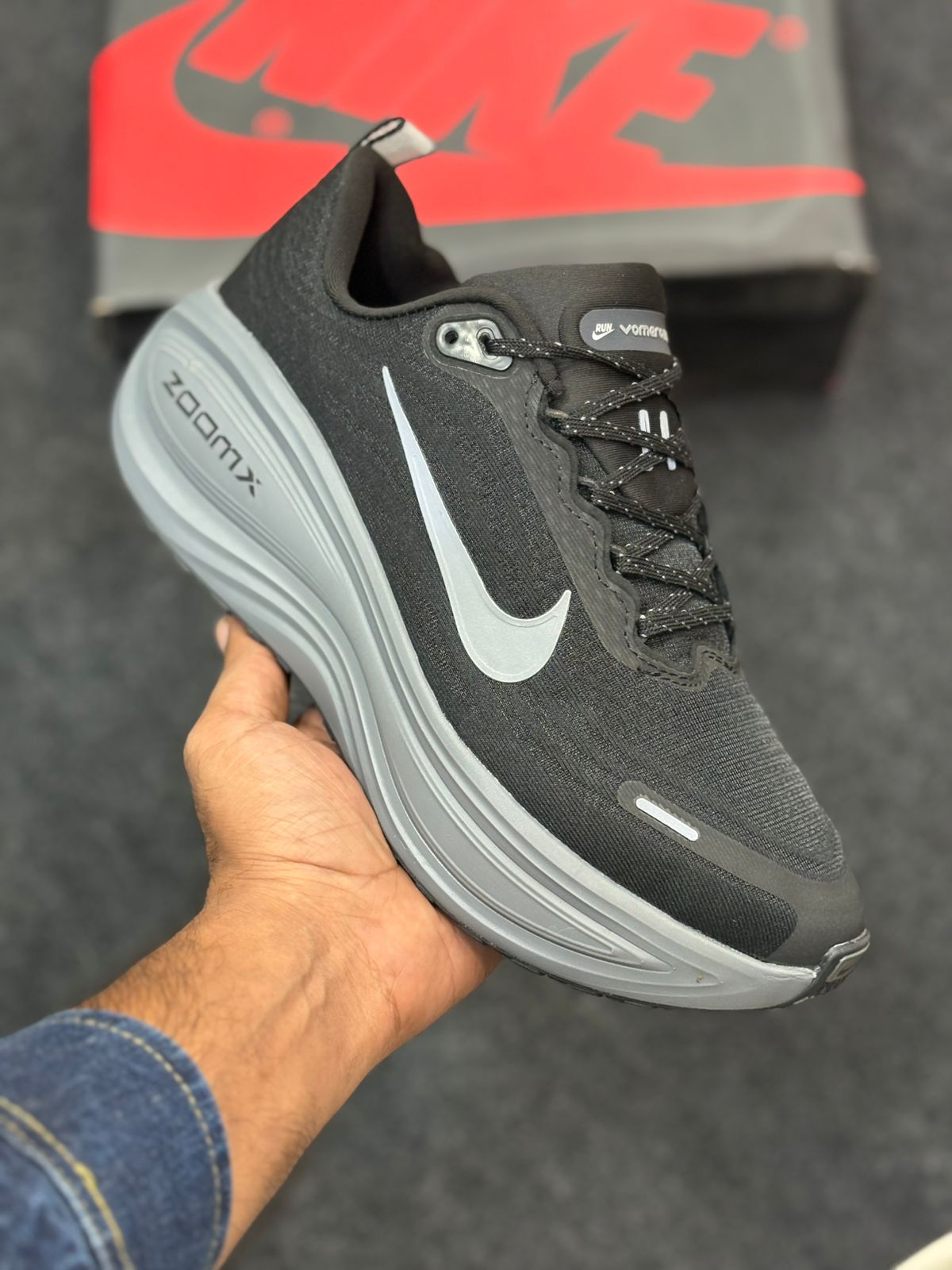 Buy First Copy Nike Vomero plus Men’s Shoes - Master Quality 7A Mirror at Lowest Price Online India