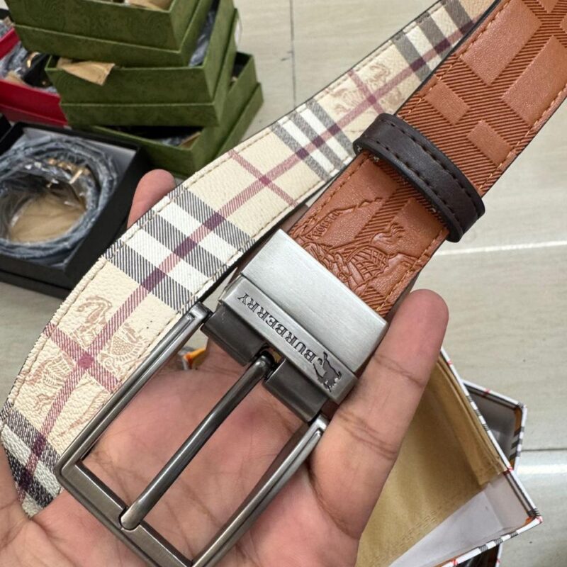 First Copy Burberry Tan/Brown Reversible Men’s Belt – Master Quality 7A Mirror Buy First Copy Burberry Tan/Brown Reversible Men’s Belt - Master Quality 7A Mirror at Lowest Price Online India