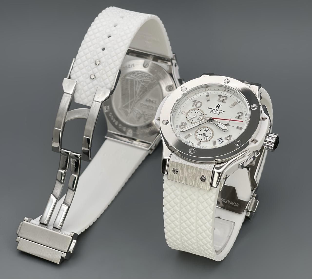 Buy First Copy Hublot Big Bang 5 Chronograph 45mm Men’s Watch - Master Quality 7A Mirror at Lowest Price Online India