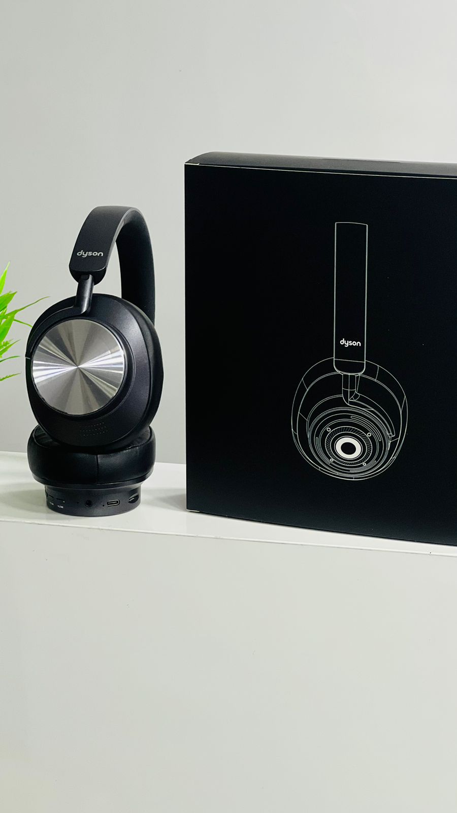 Buy First Copy DYSON Track-On Headphones 360 Sound Bass - Master Quality 7A Mirror at Lowest Price Online India