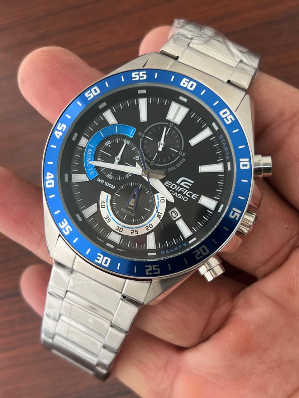 Buy First Copy Casio Edifice EFV-620D–2A Men’s Solar Quartz Chronograph Watch - Master Quality 7A Mirror at Lowest Price Online India