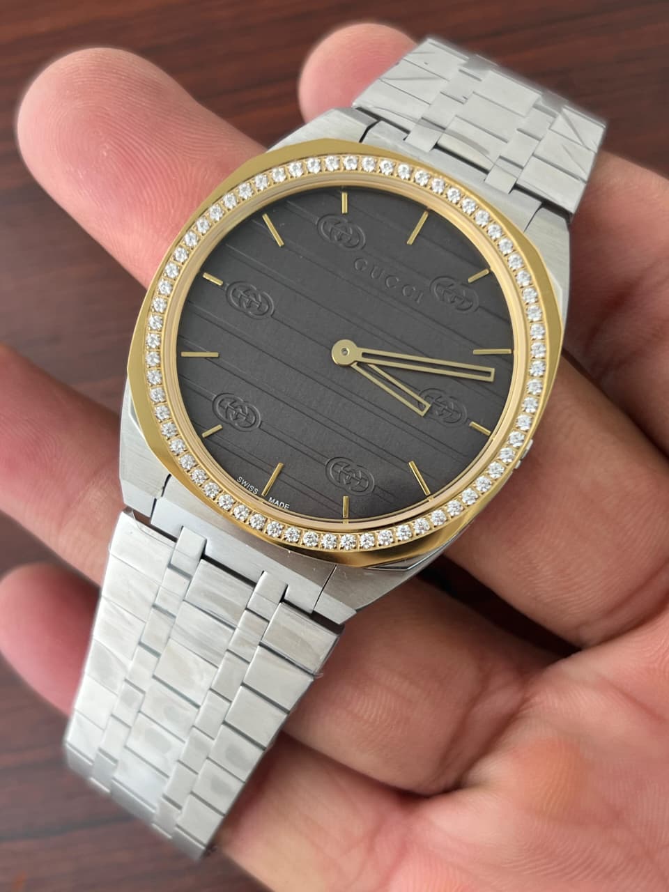 Buy First Copy Gucci 25H 38mm Stainless Steel Quartz (YA163409) Men’s Watches - Master Quality 7A Mirror at Lowest Price Online India