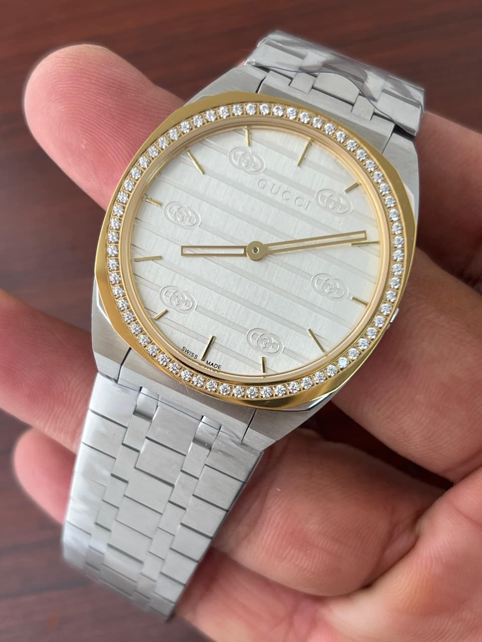 Buy First Copy Gucci 25H 38mm Stainless Steel Quartz (YA163409) Men’s Watches - Master Quality 7A Mirror at Lowest Price Online India