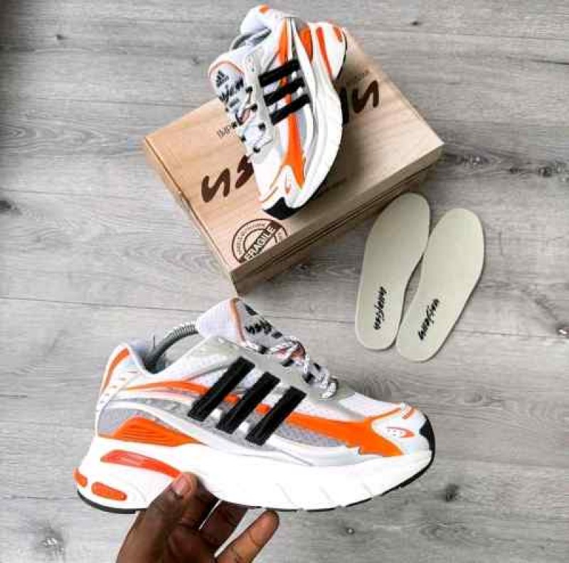 Buy First Copy Adidas jellyfish Retro Running Shoes For Men - Master Quality 7A Mirror at Lowest Price Online India