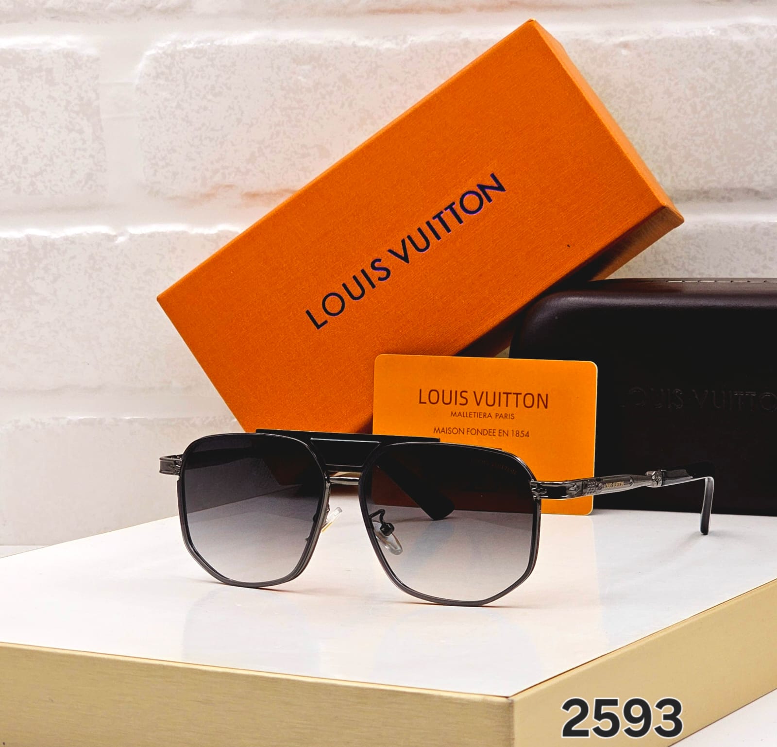 Buy First Copy Louis Vuitton Square Aviator Unisex Sunglasses - Master Quality 7A Mirror at Lowest Price Online India