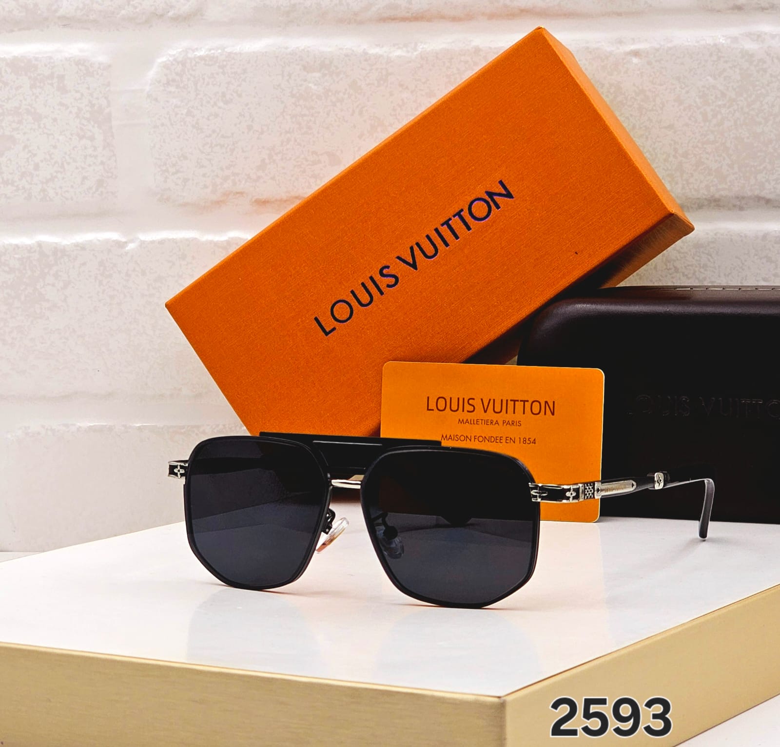 Buy First Copy Louis Vuitton Square Aviator Unisex Sunglasses - Master Quality 7A Mirror at Lowest Price Online India