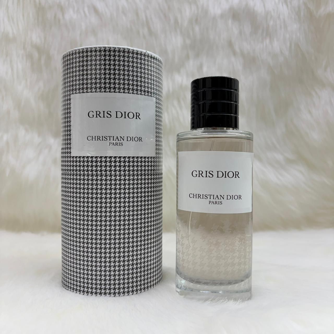 Buy First Copy Christian Dior "La Collection Privée" – Unisex Perfume Series – side view showing authentic design. Cash on Delivery available, Free shipping across India, Pan India delivery, Long-lasting fragrance