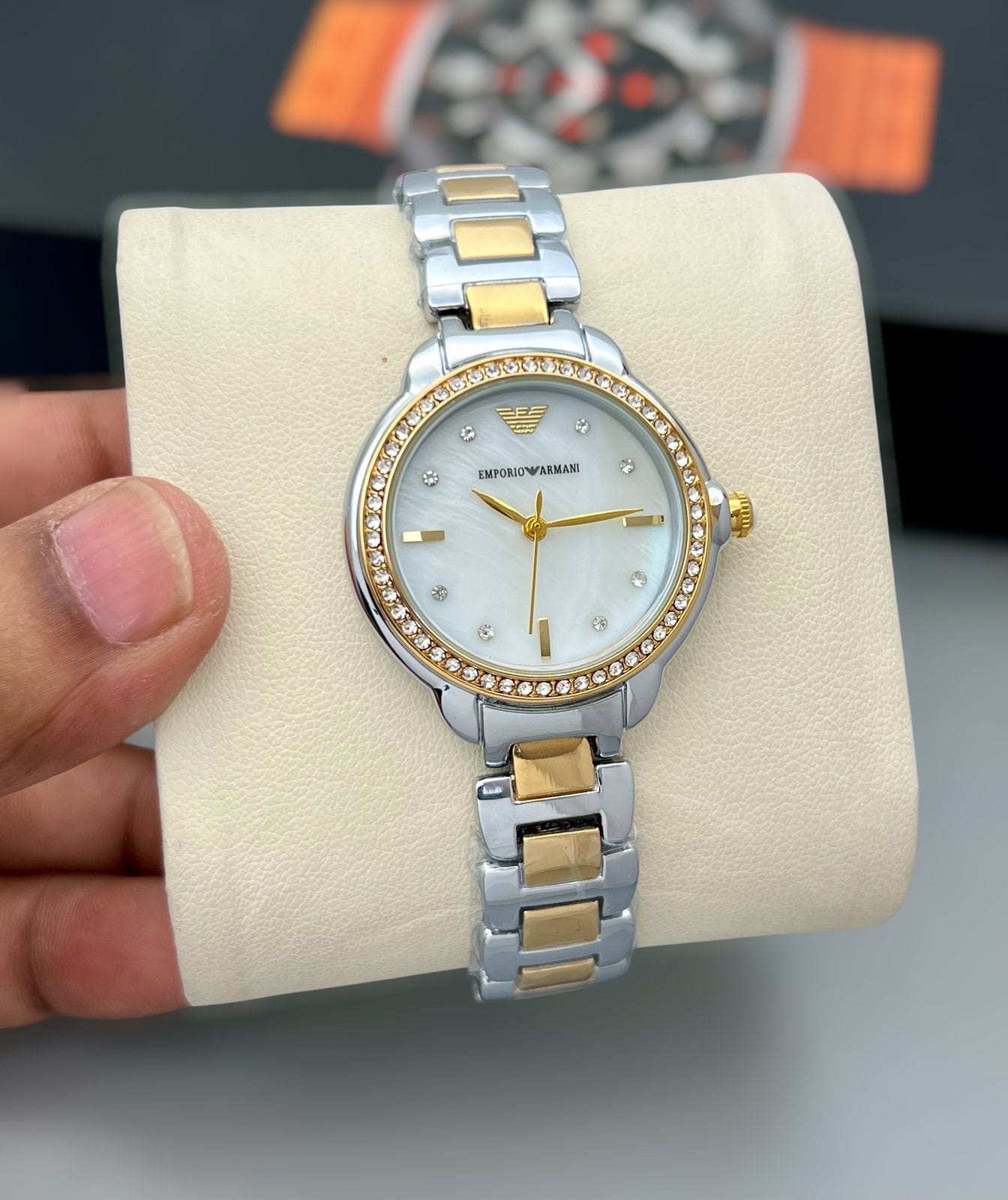 Buy First Copy Emporio Armani Ladies Watch - Master Quality 7A Mirror at Lowest Price Online India
