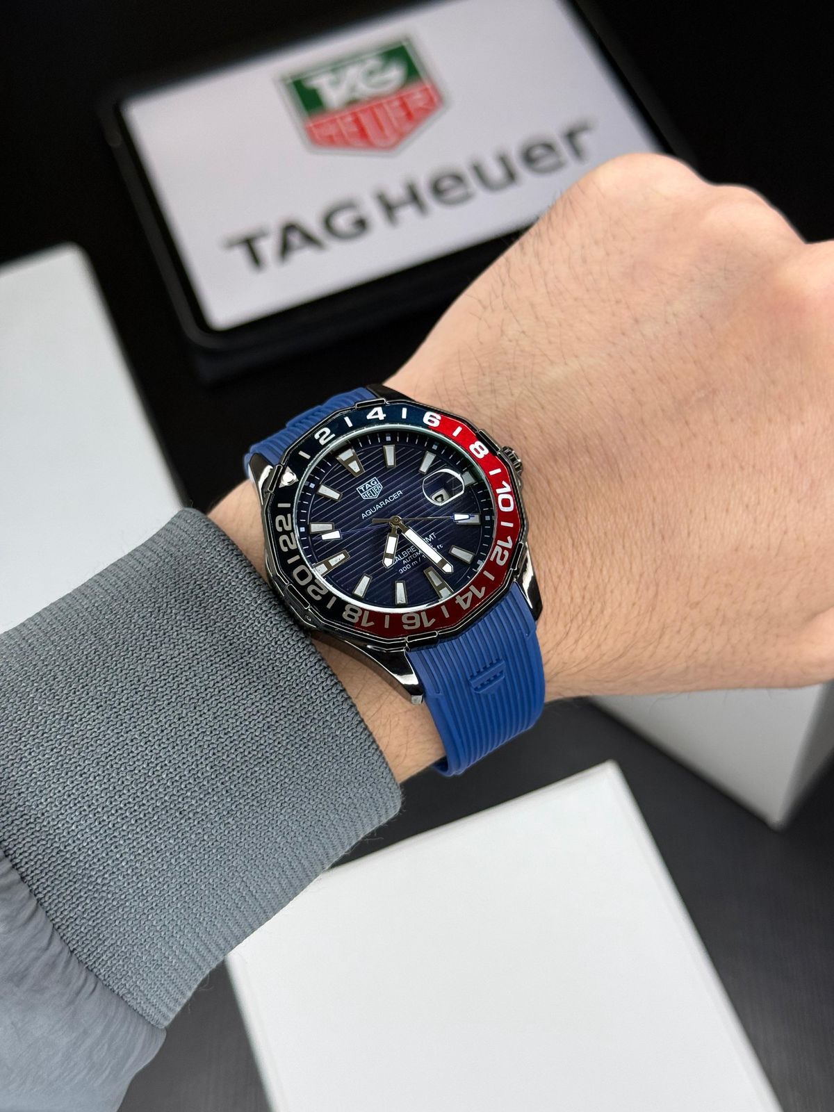 Buy First Copy TAG Heuer Aguaracer Blue GMT Ceramic Day-Date Bezel 42mm Quartz Machine Men’s Watch - Master Quality 7A Mirror at Lowest Price Online India