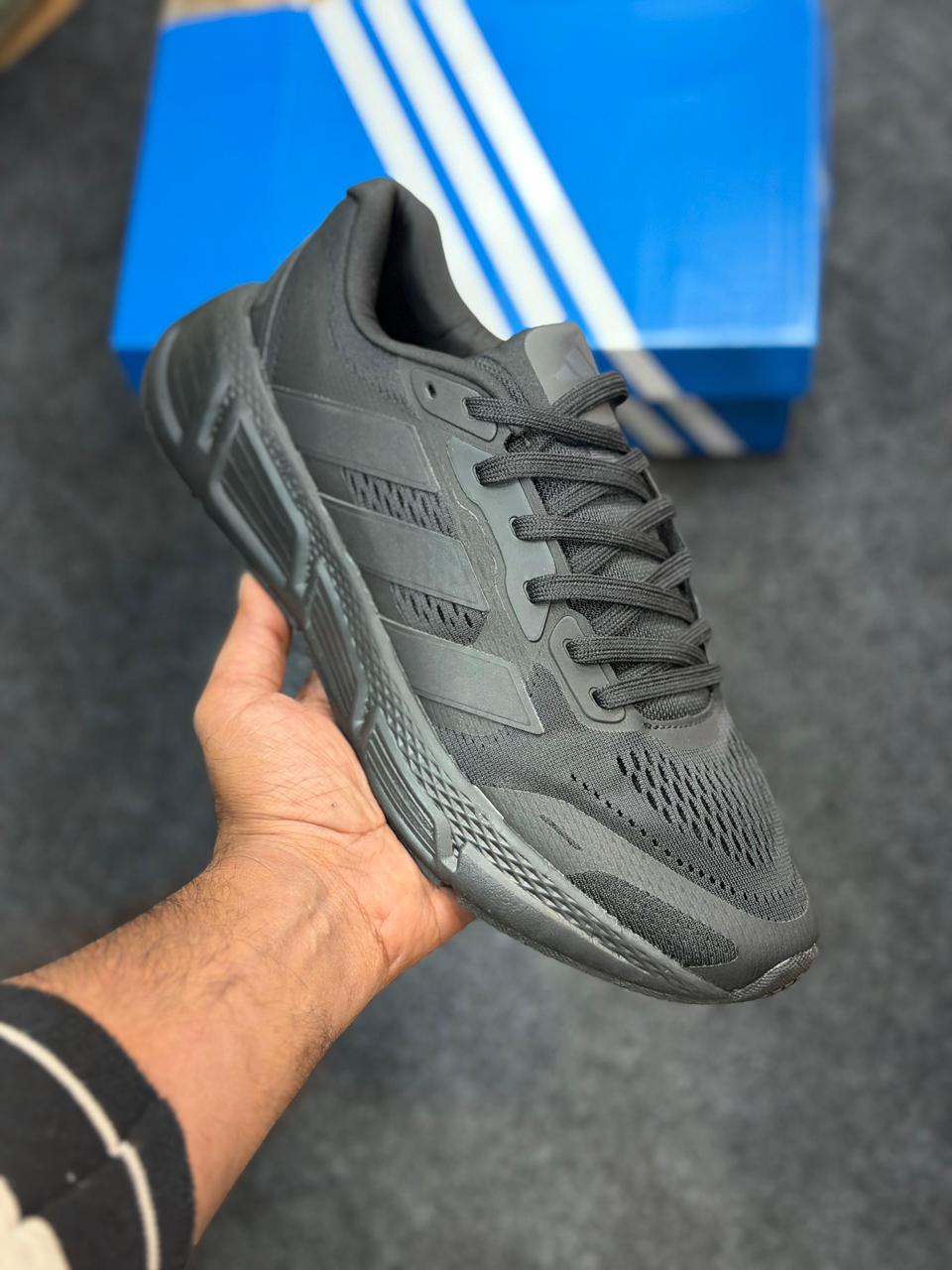 Buy First Copy Adidas Questar 2025 Casual Trainer Men’s Shoes - Master Quality 7A Mirror at Lowest Price Online India