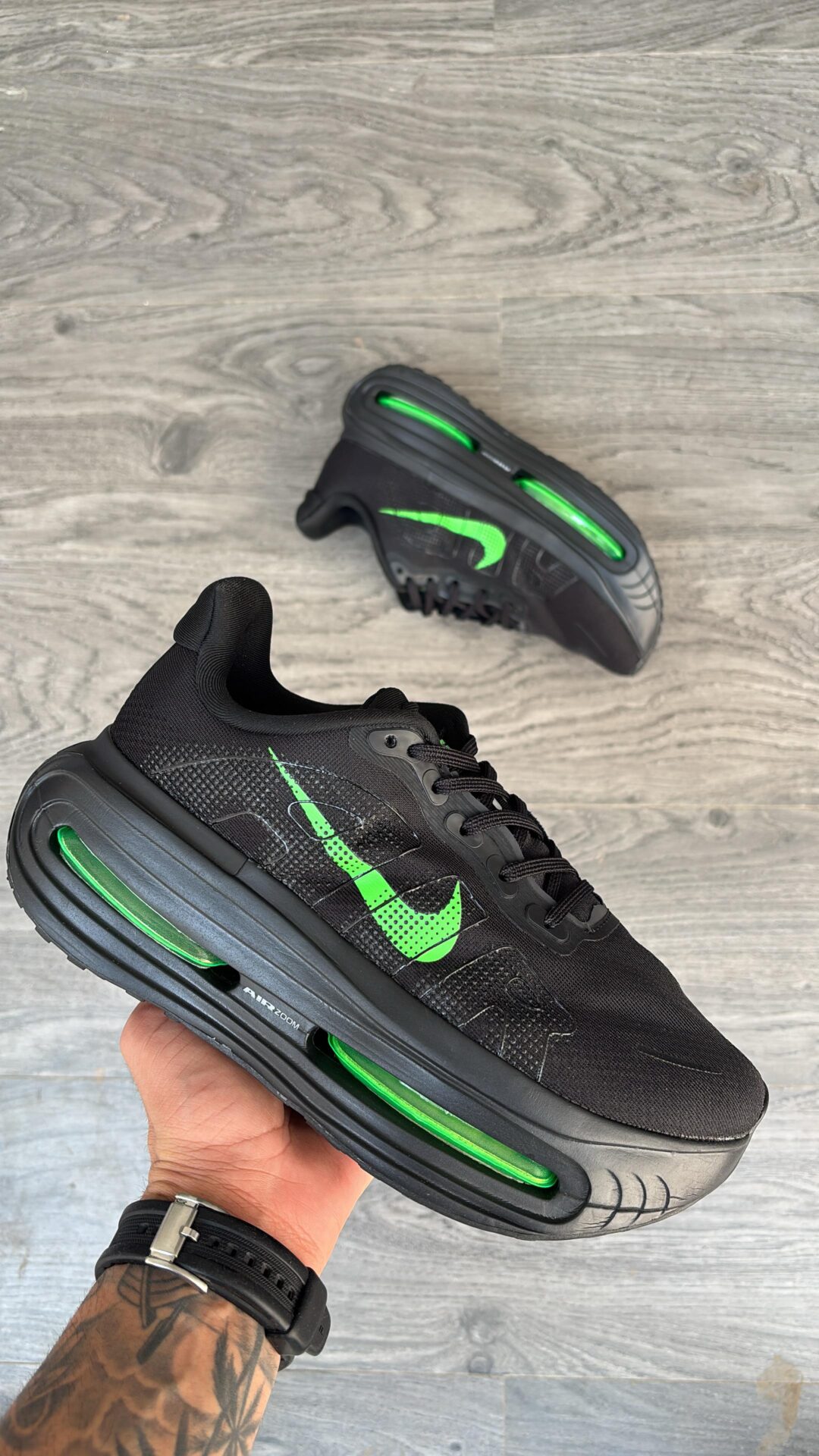 Buy First Copy Nike Vomero Premium Men’s Shoes - Master Quality 7A Mirror at Lowest Price Online India