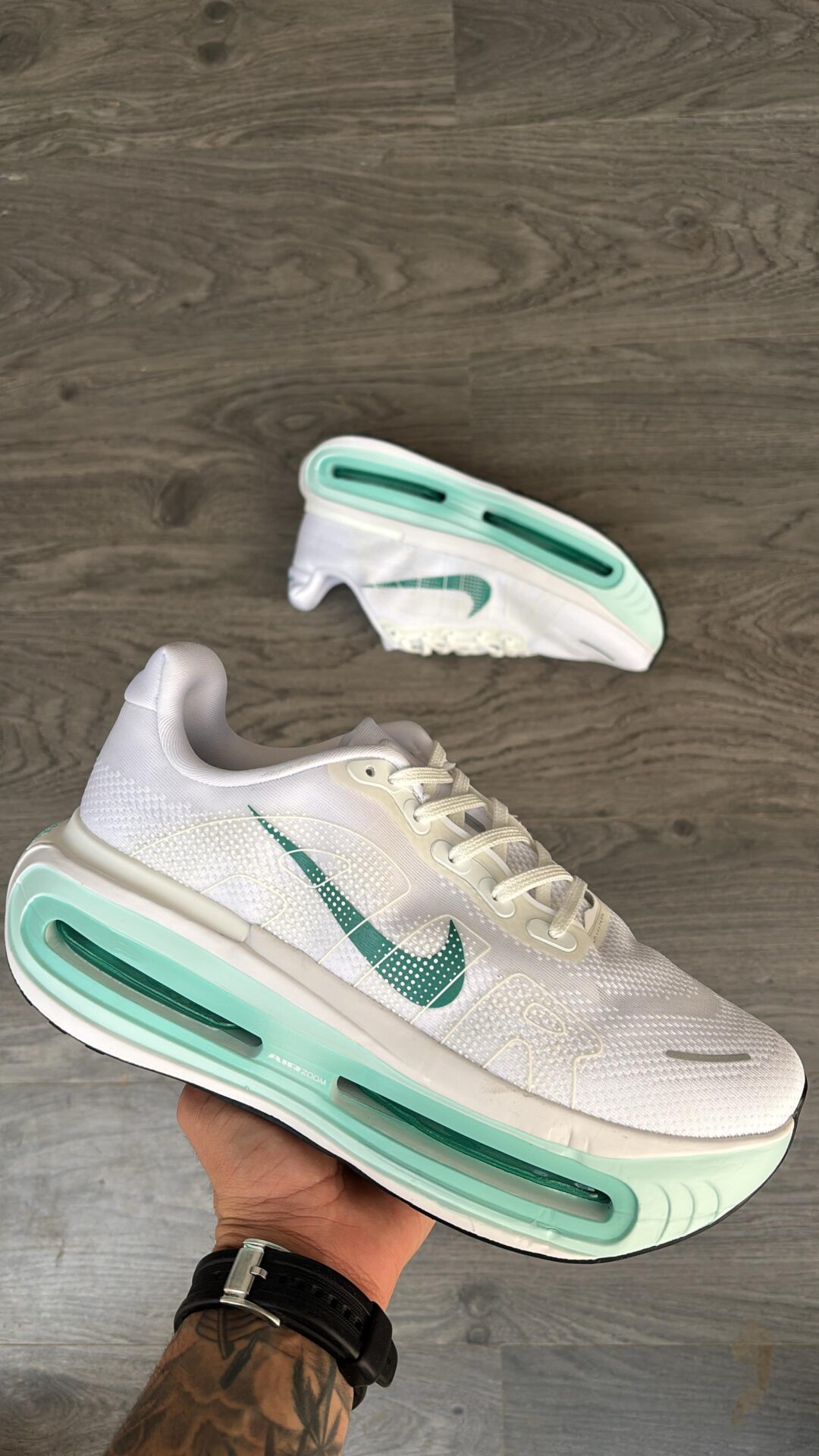 Buy First Copy Nike Vomero Premium Men’s Shoes - Master Quality 7A Mirror at Lowest Price Online India