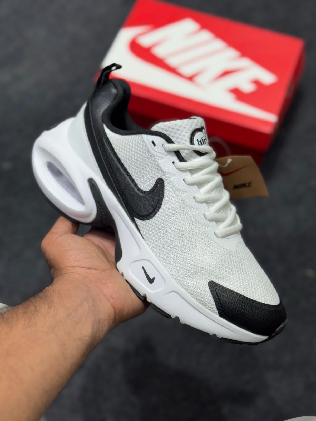 Buy First Copy Nike air max EN jewel Men’s Shoes - Master Quality 7A Mirror at Lowest Price Online India