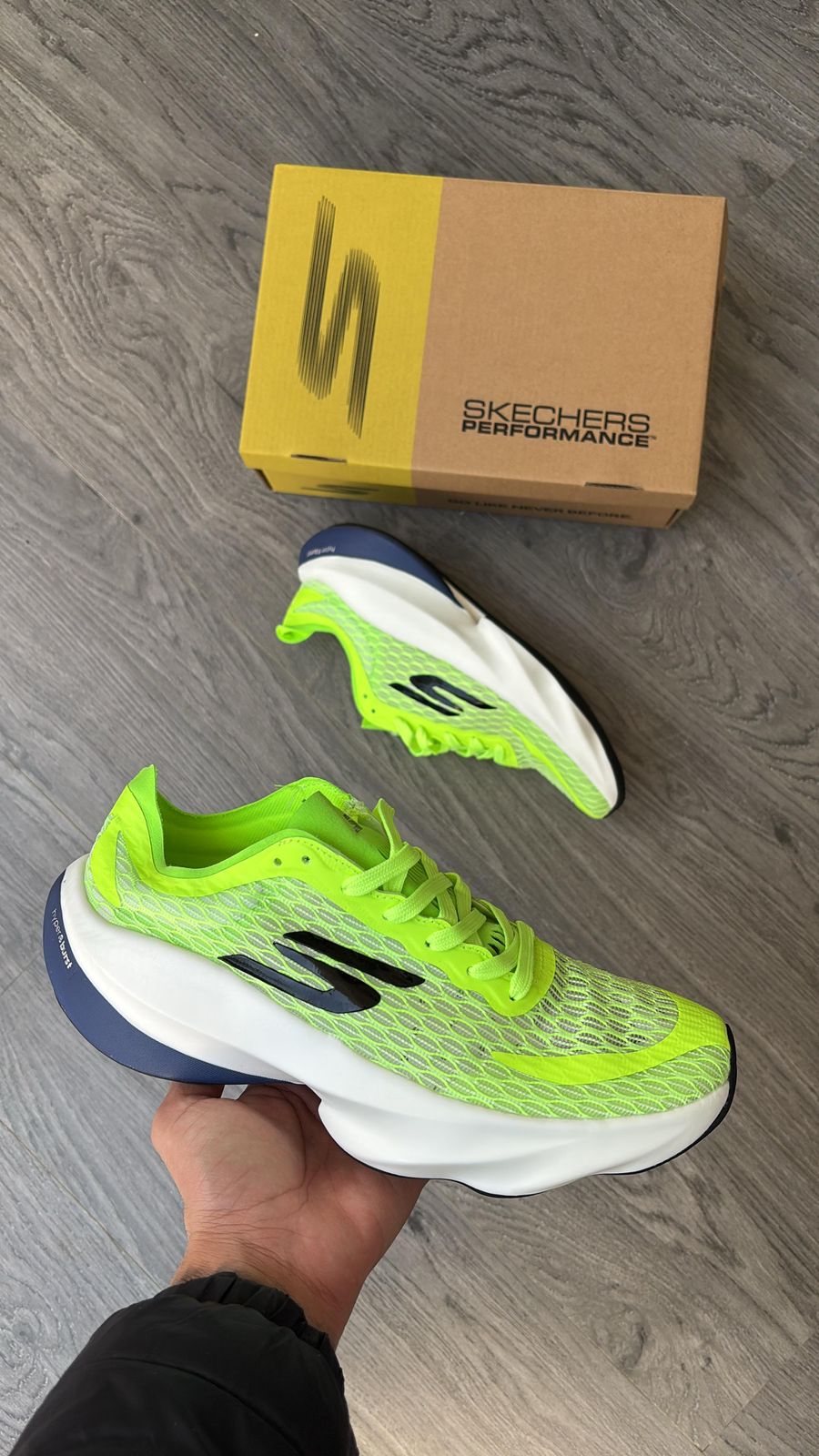 Buy First Copy Skechers AERO Tempo Men’s Shoes - Master Quality 7A Mirror at Lowest Price Online India