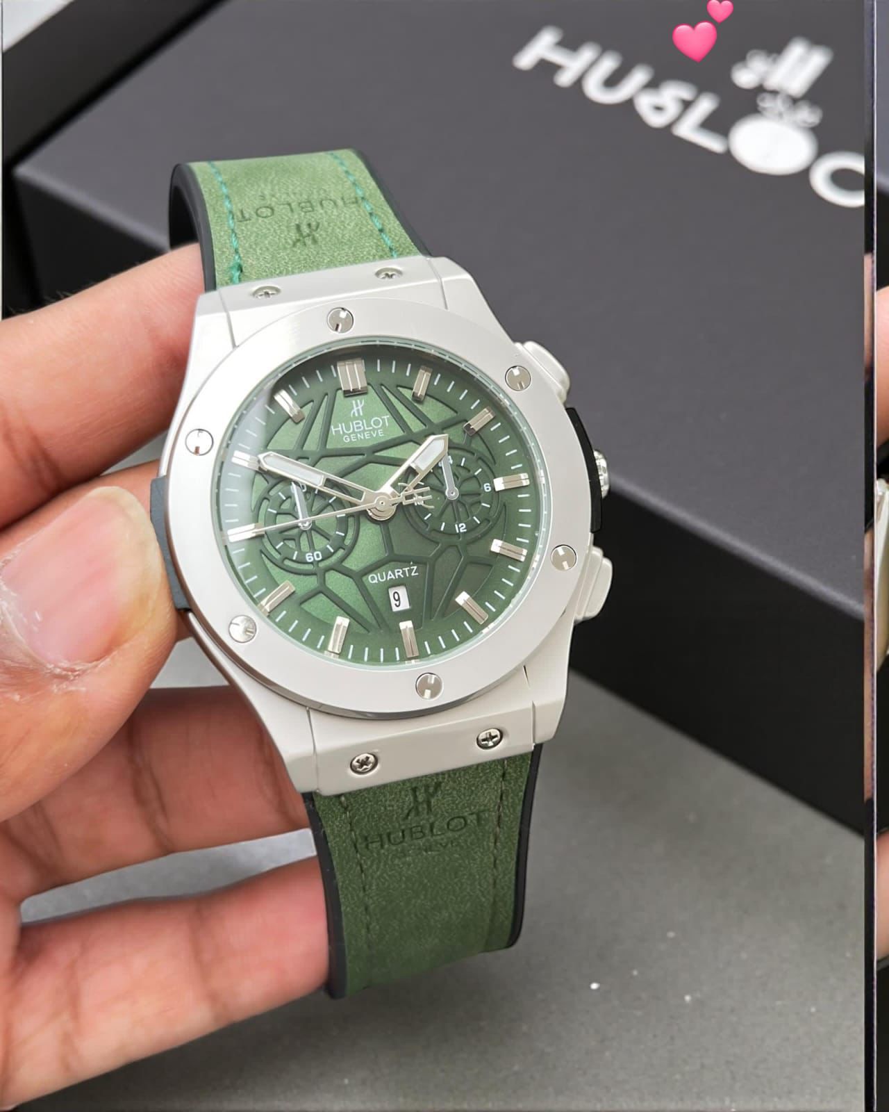 Buy First Copy Hublot Classic Fusion Silver Case Black Dial Rubber Strap 42mm Quartz Movement Men’s Watch - Master Quality 7A Mirror at Lowest Price Online India