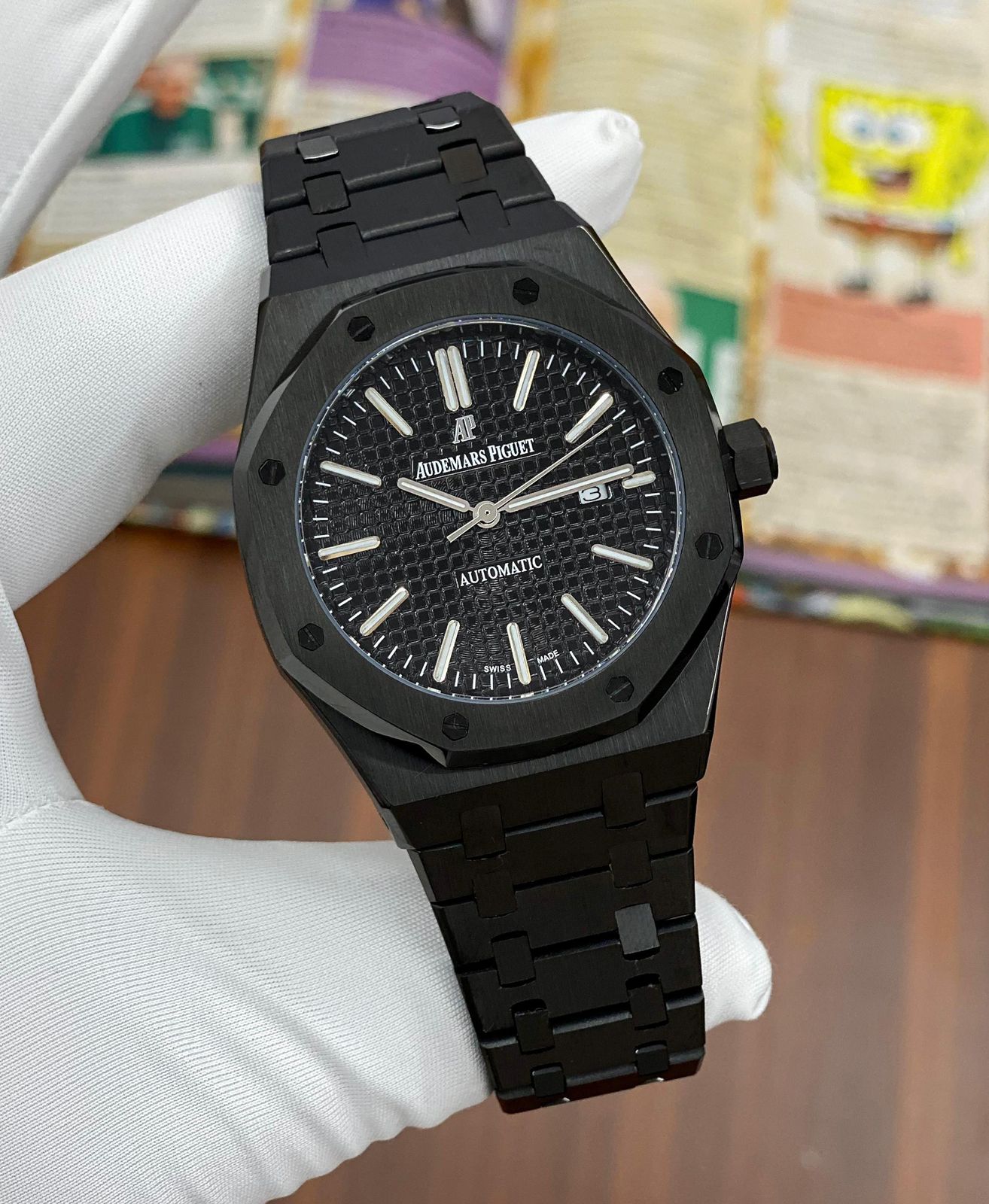 Buy First Copy Audemars Piguet Royal Oak Stainless Steel Black 43mm Quartz Movement Men’s Watch - Master Quality 7A Mirror at Lowest Price Online India