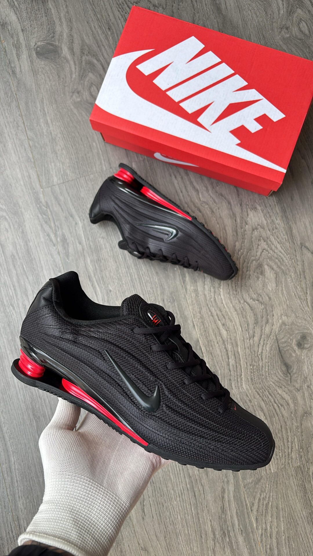 Buy First Copy Nike Shox z Men’s Shoes - Master Quality 7A Mirror at Lowest Price Online India