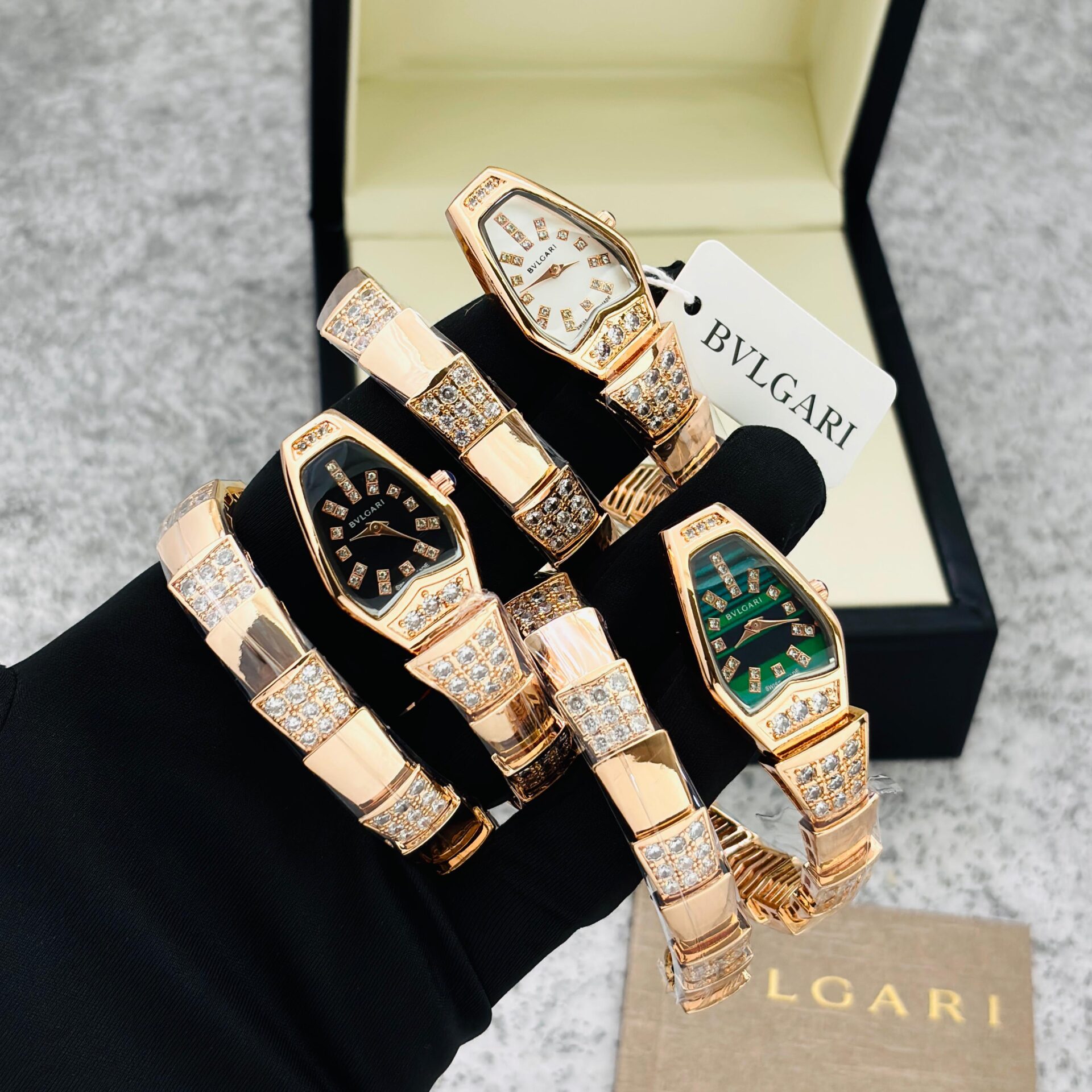Buy First Copy Bvlgari Serpenti Tubogas Gold Women’s Watch - Master Quality 7A Mirror at Lowest Price Online India
