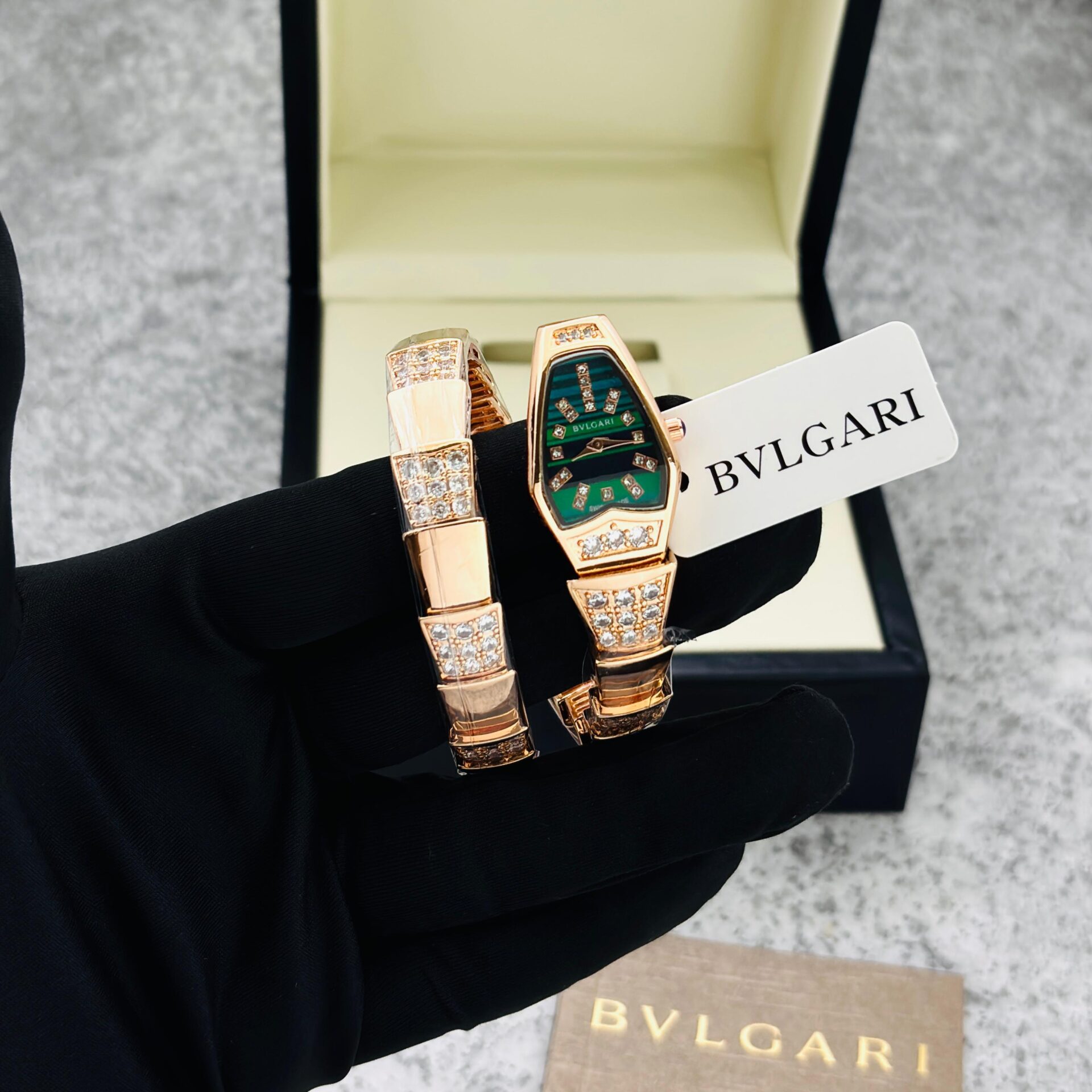 Buy First Copy Bvlgari Serpenti Tubogas Gold Women’s Watch - Master Quality 7A Mirror at Lowest Price Online India