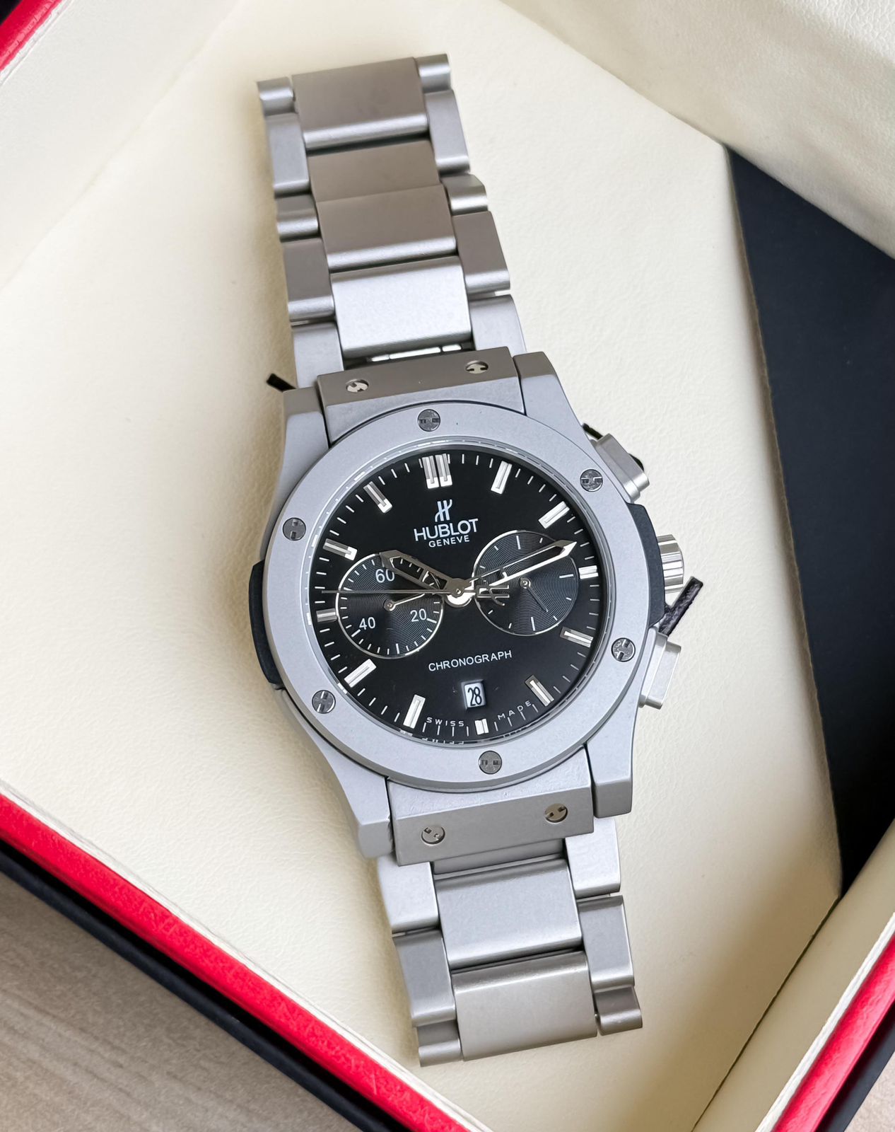 Buy First Copy Hublot Big Bang Stainless Steel Chronograph 42mm Quartz Movement Men’s watch - Master Quality 7A Mirror at Lowest Price Online India