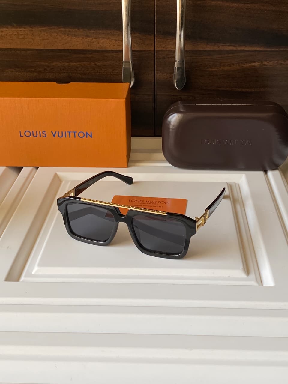 Buy First Copy Louis Vuitton Millionaire Sunglasses Square Black & Gold Men’s Luxury - Master Quality 7A Mirror at Lowest Price Online India