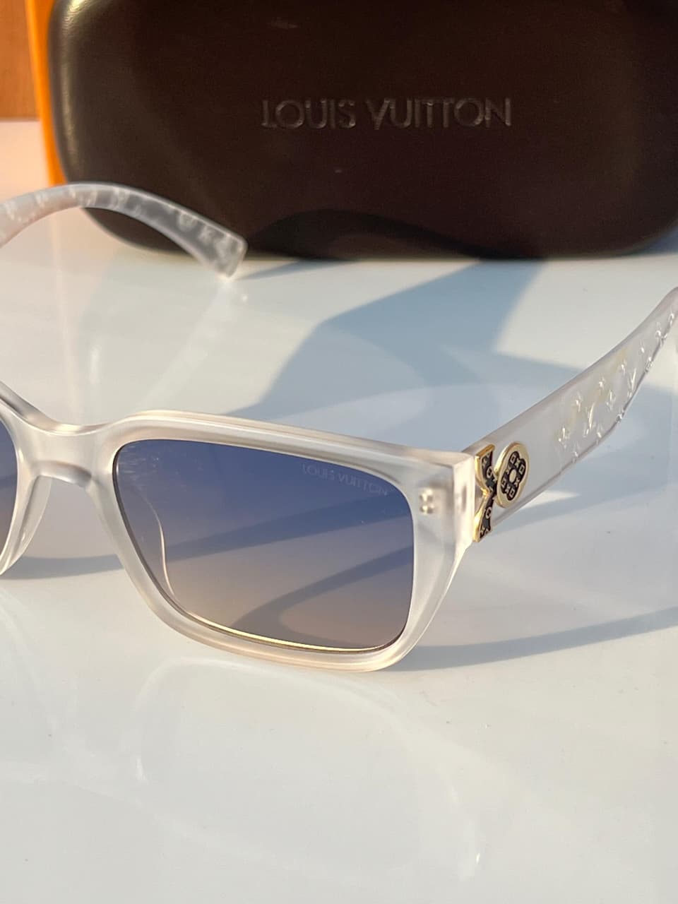 Buy First Copy Louis Vuitton 1.1 Millionaires Beveled Square Luxury Unisex Sunglasses - Master Quality 7A Mirror at Lowest Price Online India