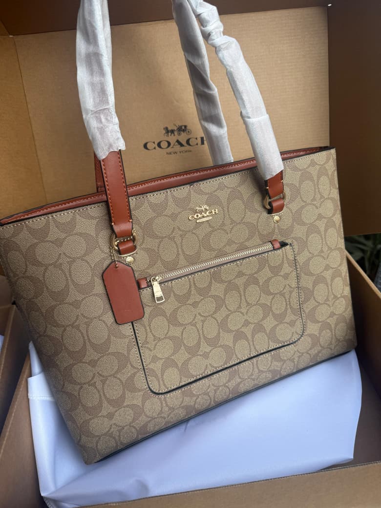 Buy First Copy Coach Tabby Shoulder Bag 26 in Polished Pebble Leather - Master Quality 7A Mirror at Lowest Price Online India