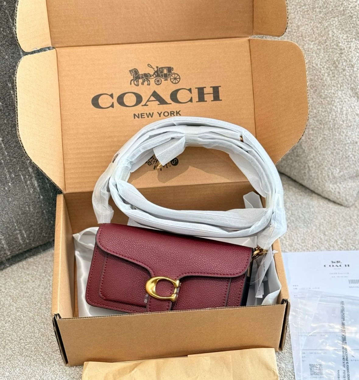Buy First Copy COACH Tabby Shoulder Bag 20 – Premium Polished Pebble Leather Bag with Iconic “C” Hardware - Master Quality 7A Mirror at Lowest Price Online India